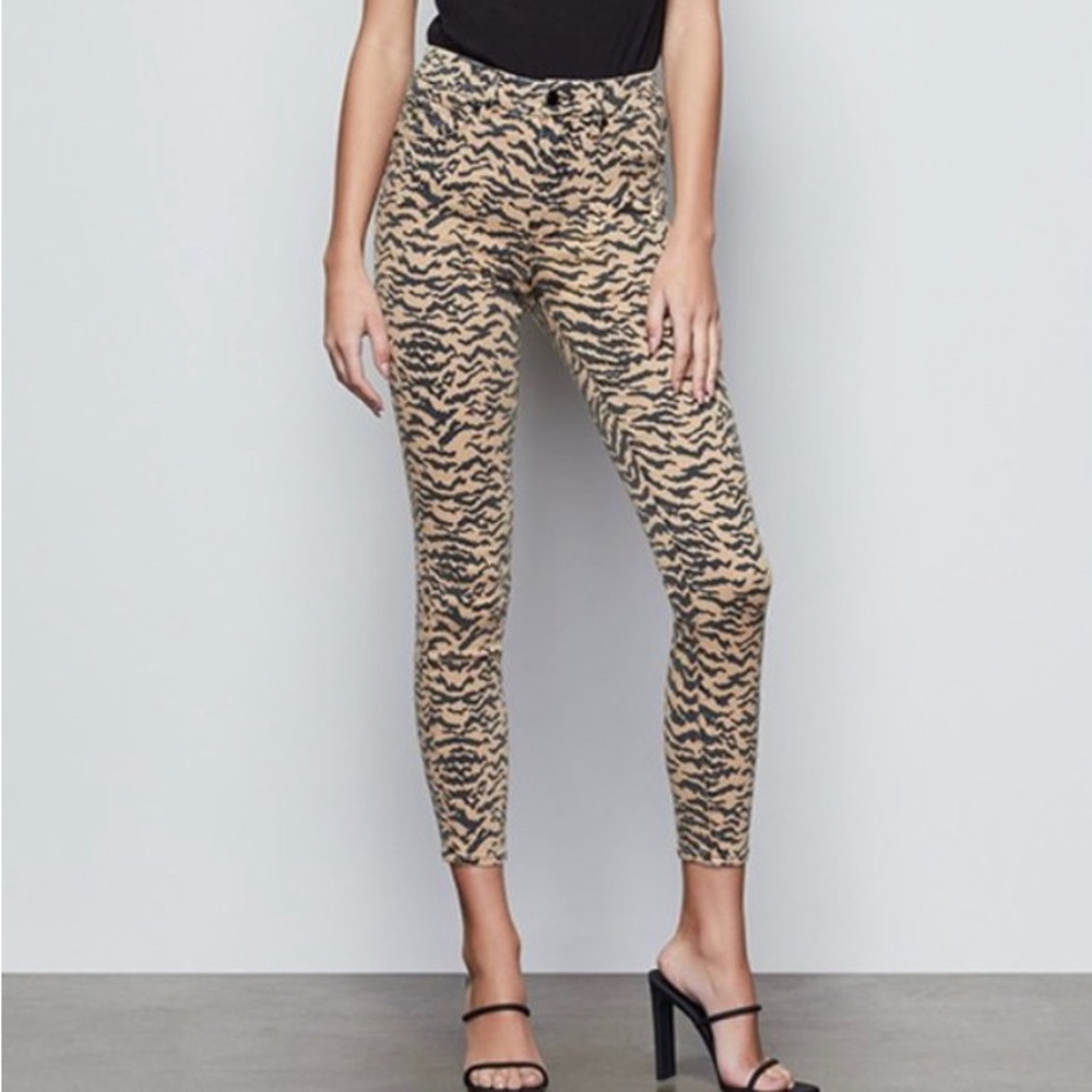 Good American Good Waist Crop